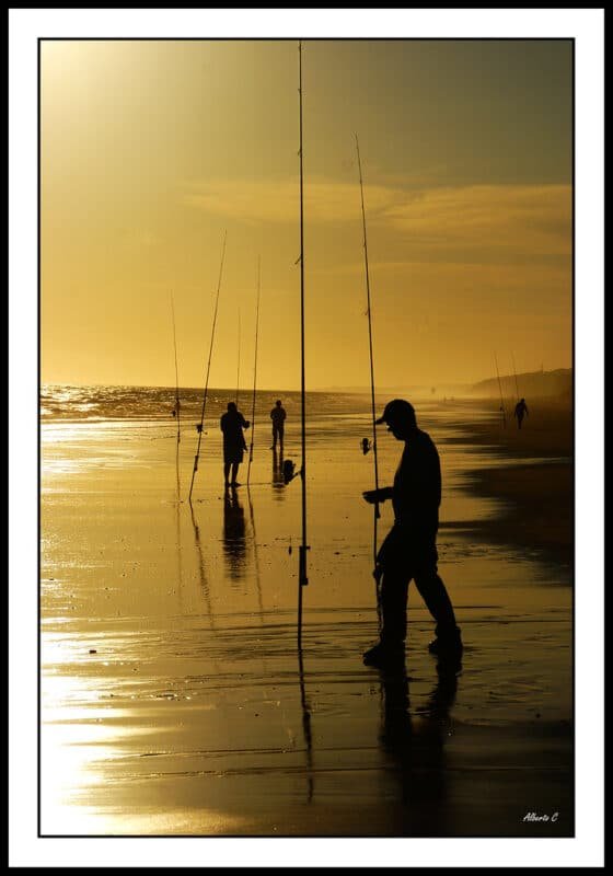 Acantilados del Asperillo atardecer pescando