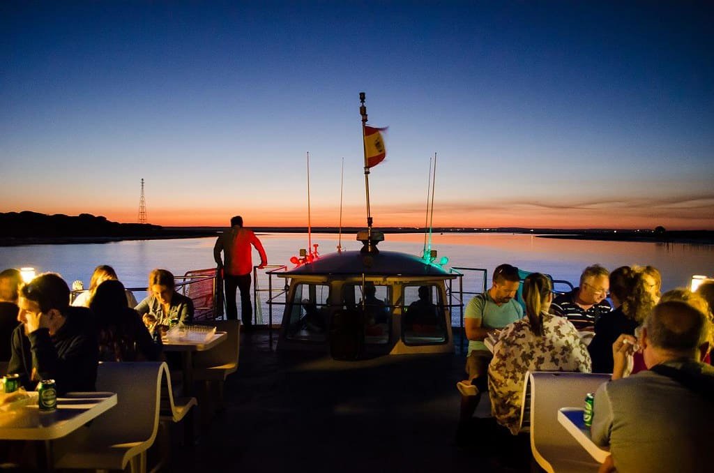 canoa punta umbria en la ria de Huelva